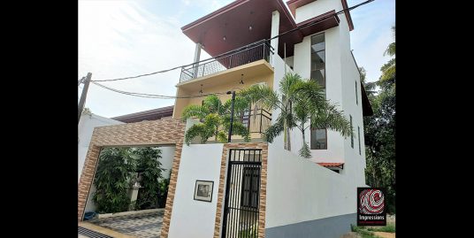 6 bedroom luxury house for sale in Maharagama